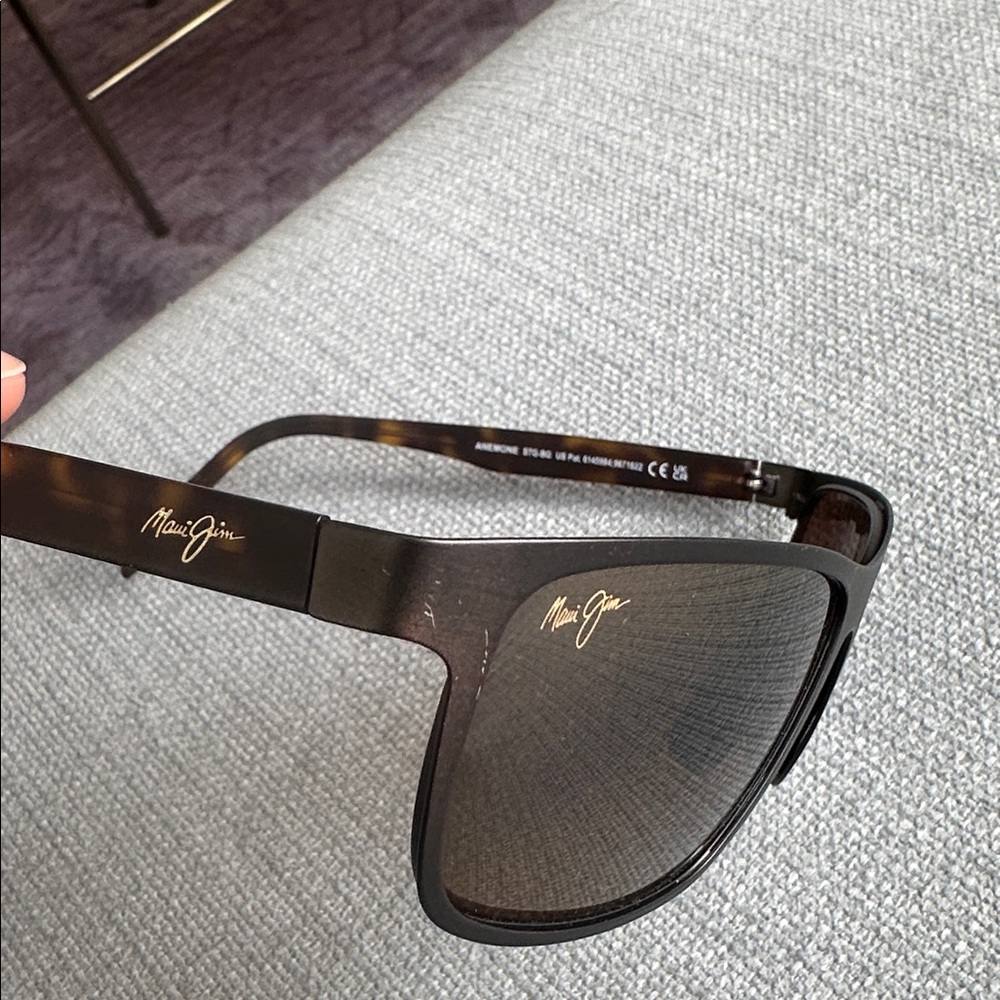 Maui Jim sunglasses (polarized) - Picture 5 of 5